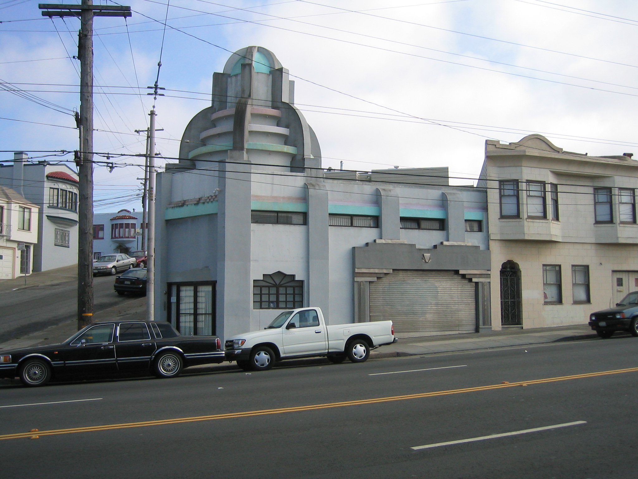 Art Deco Building at 5401 Mission Street