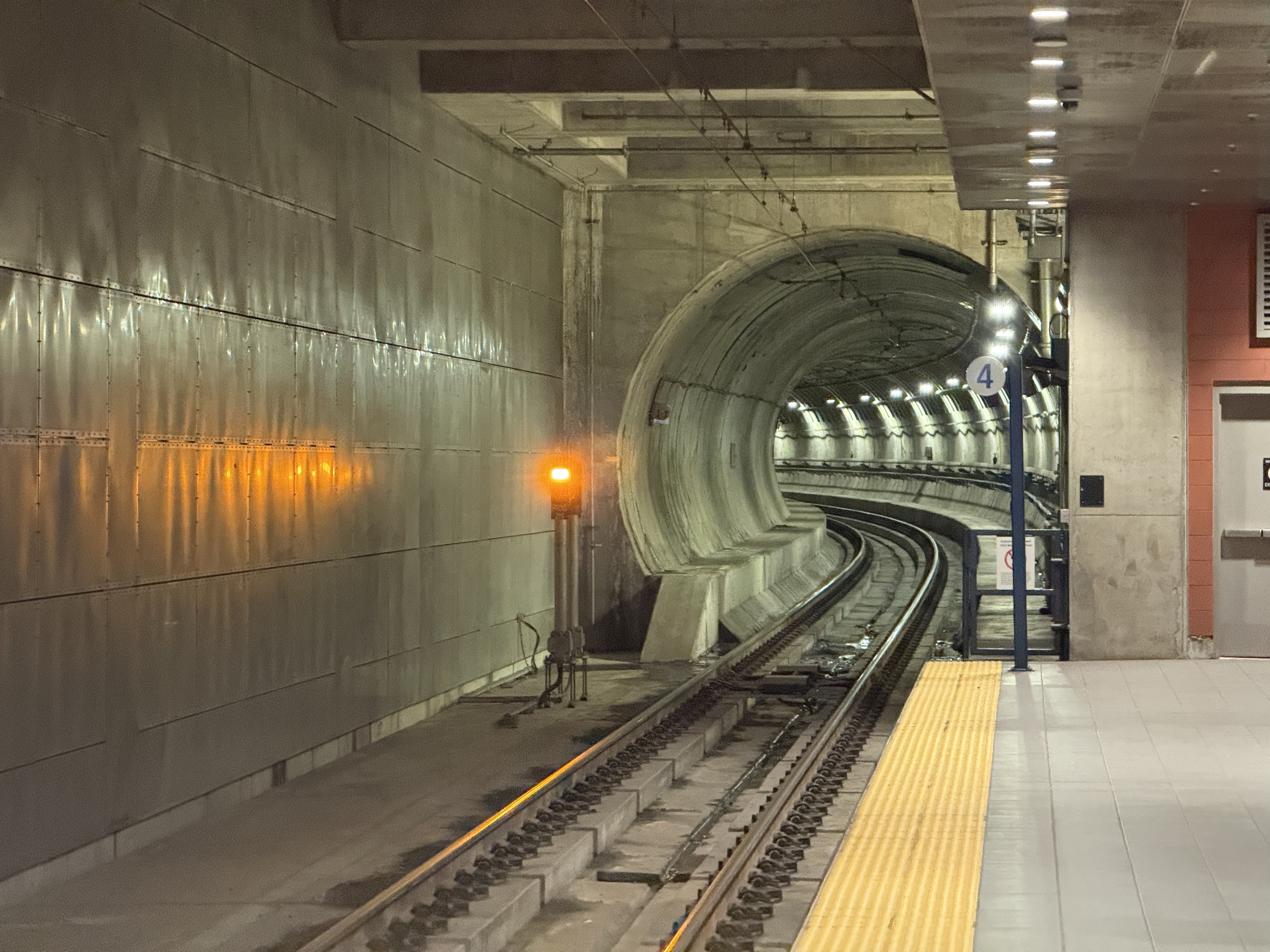 Northeast 66th Street, Roosevelt/Green Lake